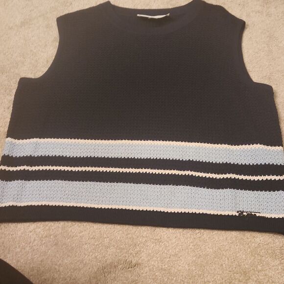 St. John Sport Sky Blue & Navy Blue Wool-Blend Sleeveless Top Size L - Picture 4 of 7